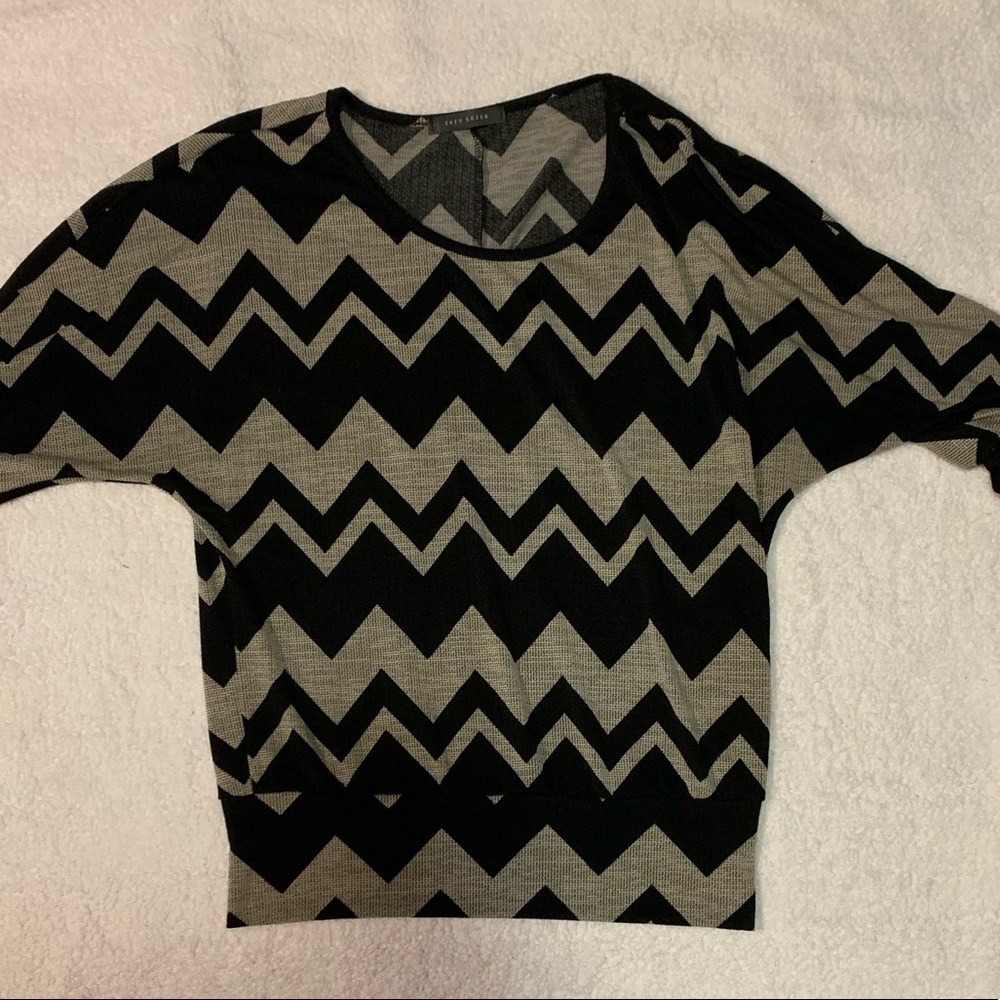 Small Suzy Shier blouse